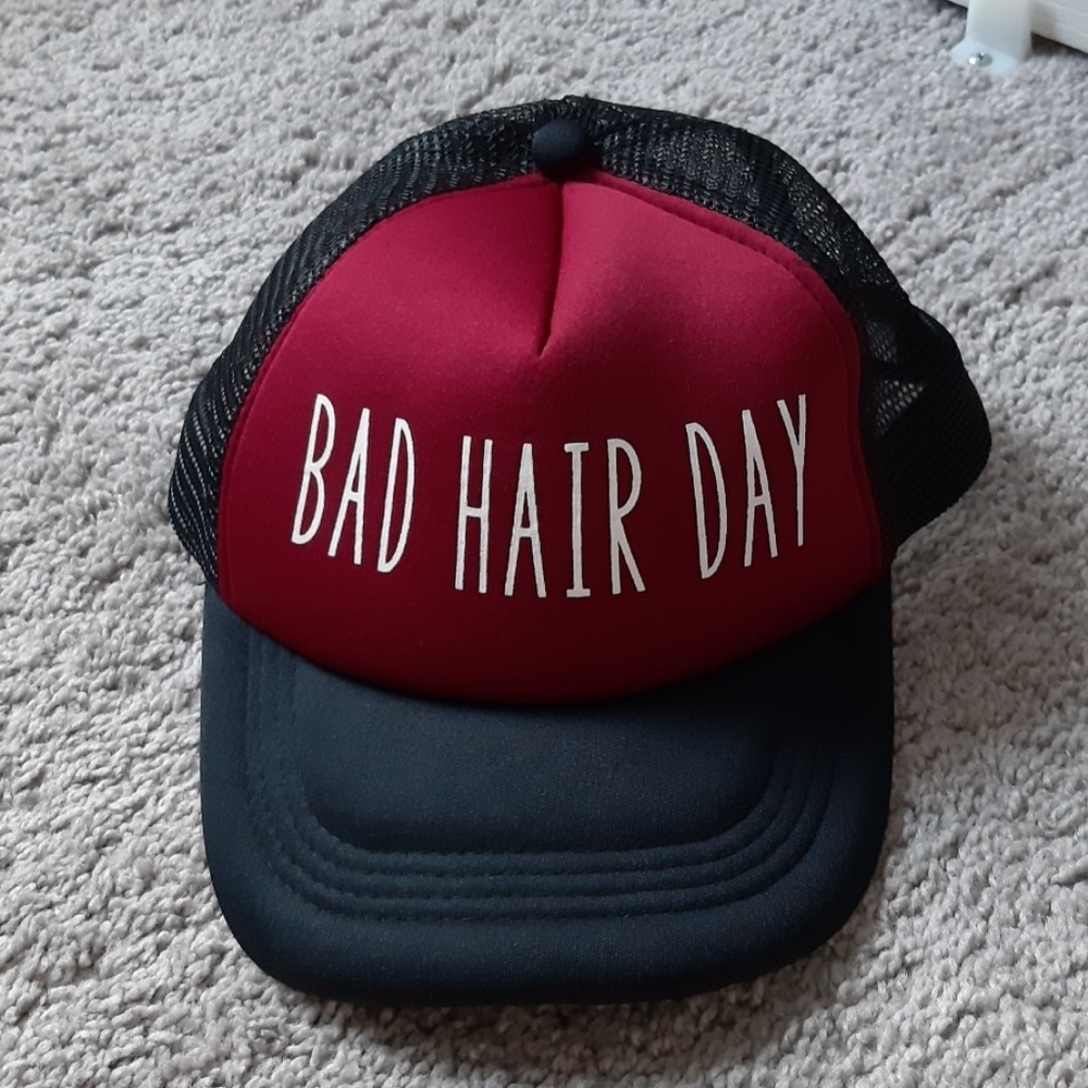 Las Vegas and Bad Hair Day Cap - Picture 3 of 5